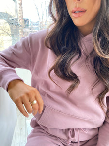 HEIRLOOM SIGNET RING